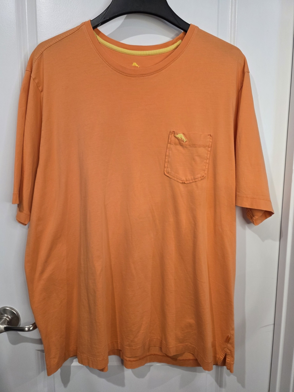 Tommy Bahama New Bali Skyline Pocket T-Shirt